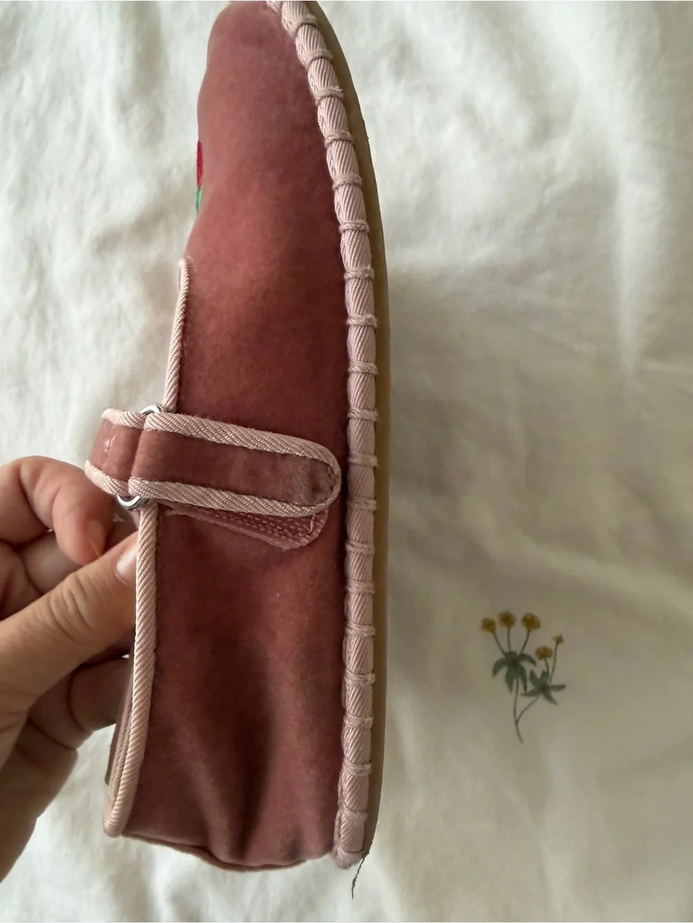 ZARA Dusty Pink Velvet Mary Jane Shoes with Strawberry Embroidery